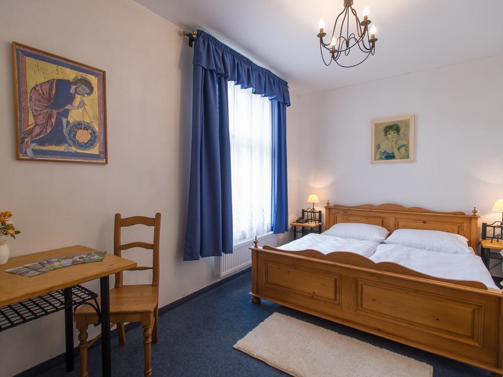 Hotel Sumava Vyssi Brod Quarto foto