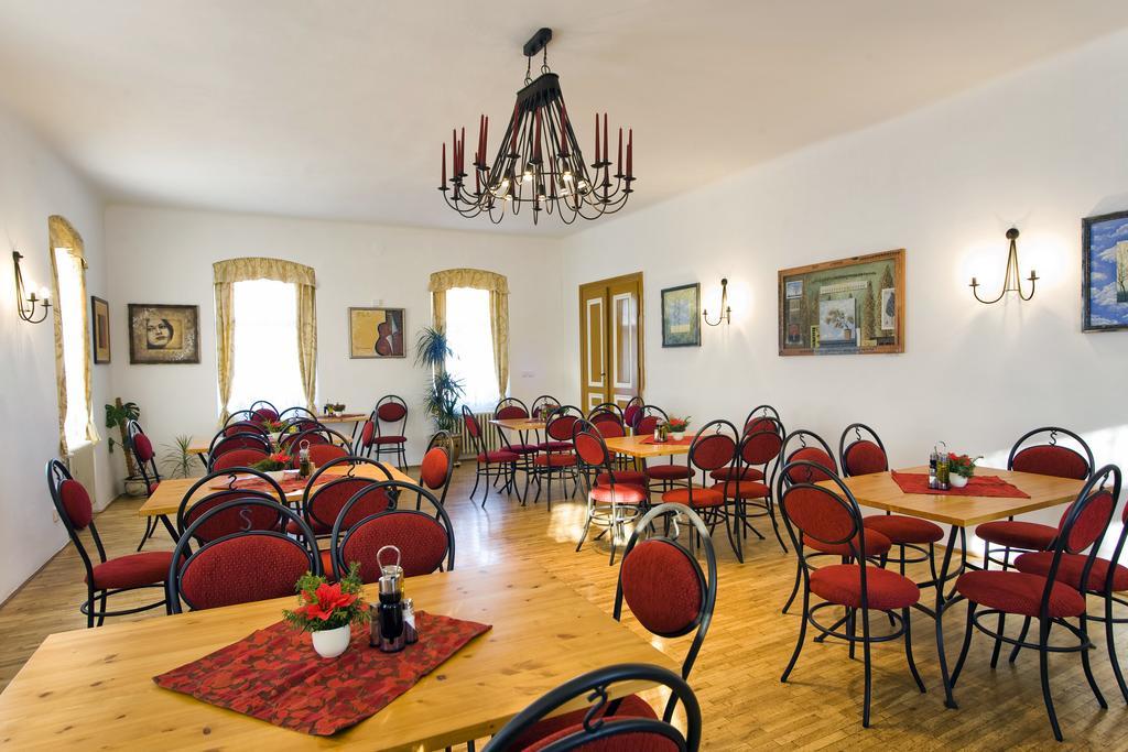 Hotel Sumava Vyssi Brod Exterior foto